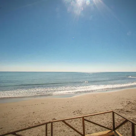 3 Bedroom Amazing In Orihuela Costa Holiday home